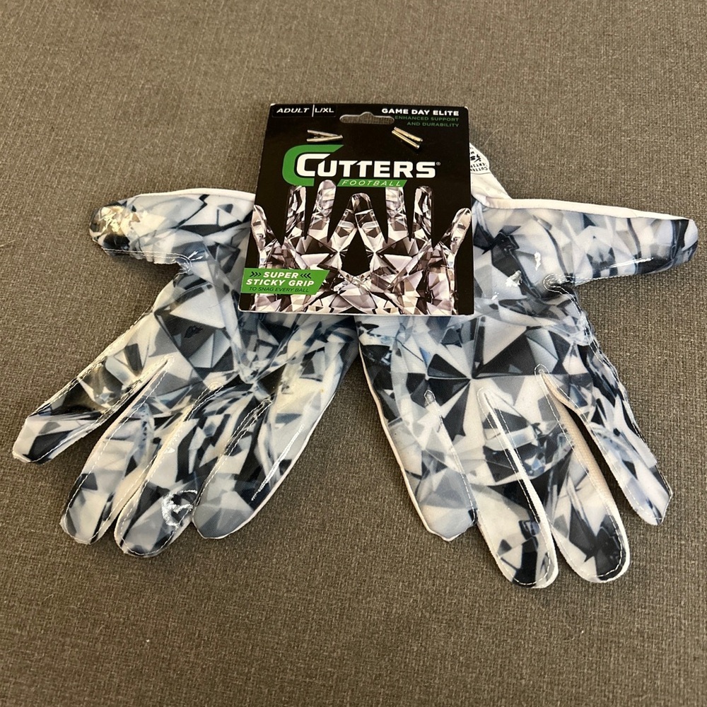 New Cutters Football Game Day Elite Adult Super Sticky Grip Gloves Sz:L/XL